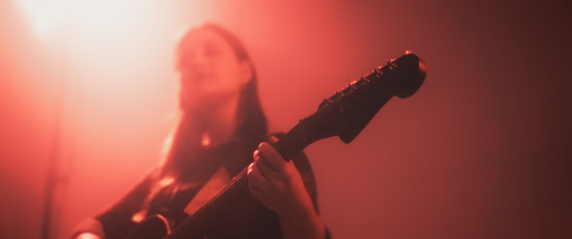 VIDEOCLIP - 'ONTKENNING' MARE VAN DE VUURST